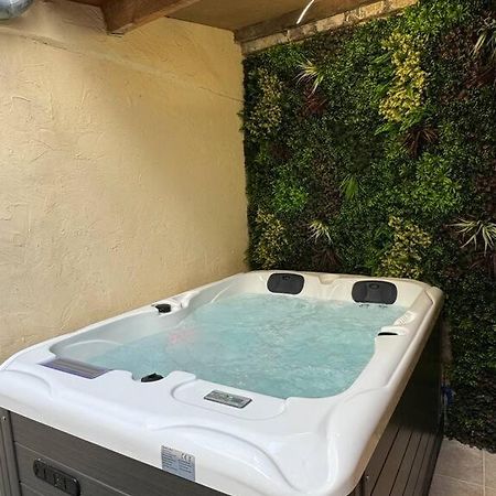 Luxury Room - Havre De Paix Avec Jacuzzi Prive Бар-ле-Дюк Экстерьер фото