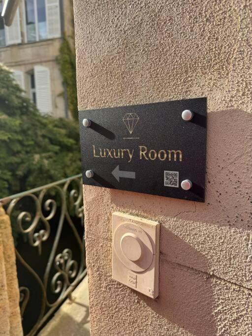 Luxury Room - Havre De Paix Avec Jacuzzi Prive Бар-ле-Дюк Экстерьер фото